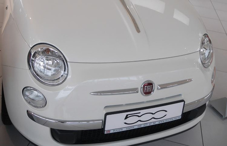 Лайсна преден капак Fiat 500L 2012+