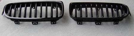 ПРЕДНА РЕШЕТКА BMW F30 11-18 ЧЕРНА ГЛАНЦОВА
