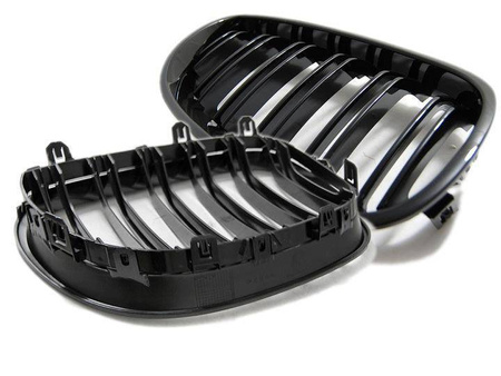 РЕШЕТКА (БЪБРЕК) BMW E60 E61 03-10 ЧЕРНА ГЛАНЦОВА