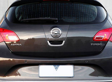 Капачка за дръжка за багажник Opel Astra 4 J 09-15г