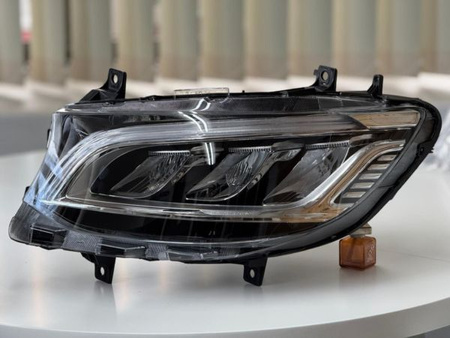 ФАРОВЕ С ПЪЛНО ОСВЕТЛЕНИЕ MERCEDES SPRINTER W907 18-