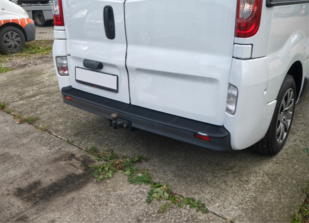 Капак на бронята на Opel Vivaro 2001-2014